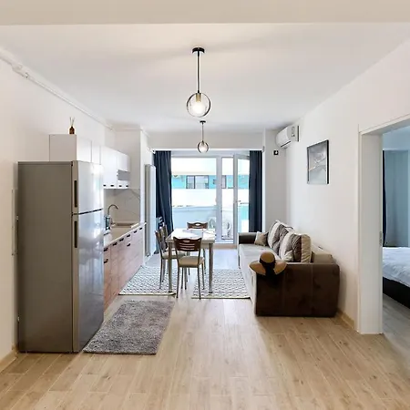 Retro In Infinity Apartman Mamaia